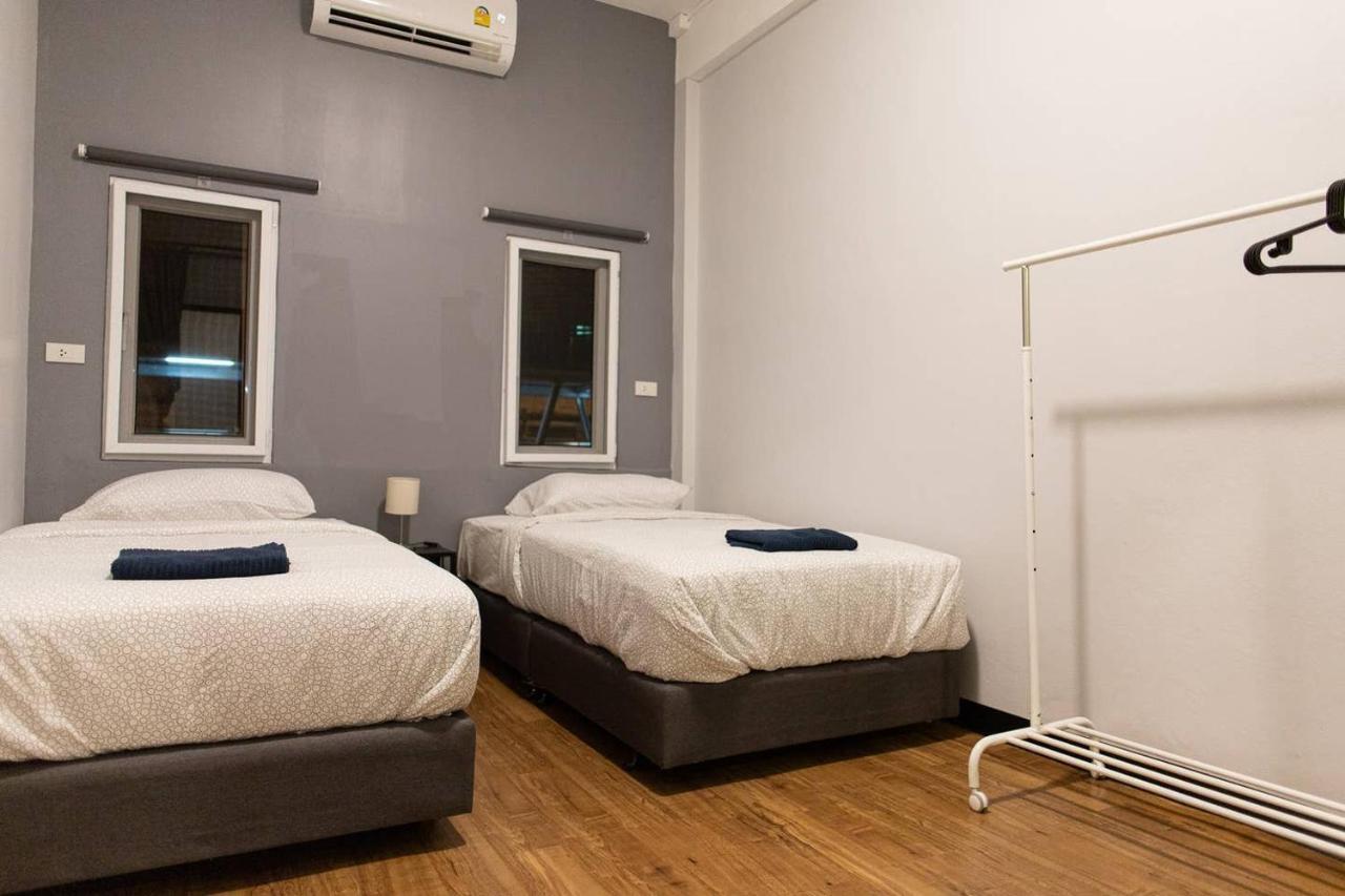 U3 Large 2 Bedroom Full Kitchen Near Bts Udomsuk Bangkok Esterno foto